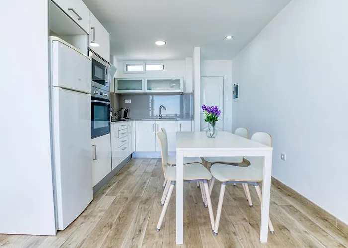 Panoramic Views شقة *